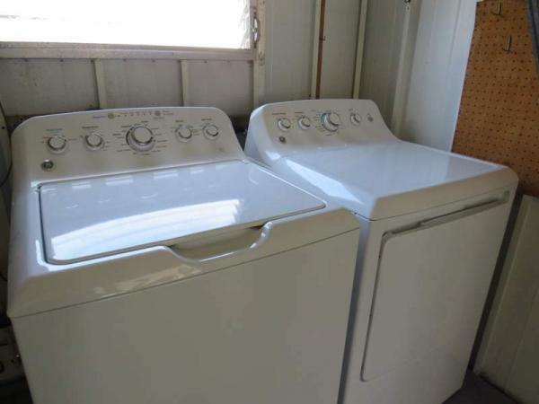 1980 Schult Manufactured Home