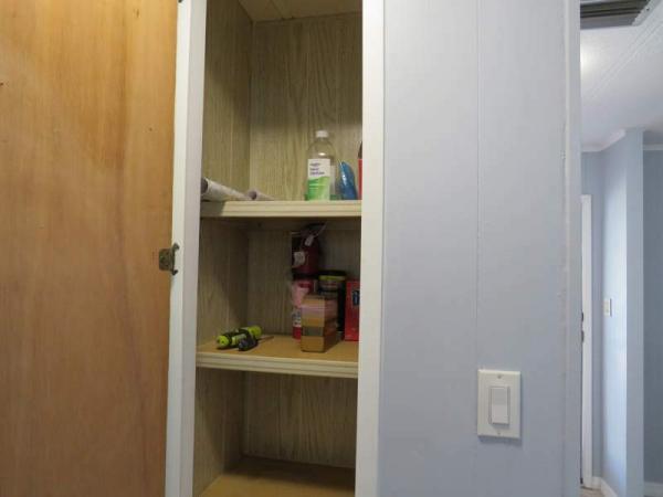 1980 Schult Manufactured Home