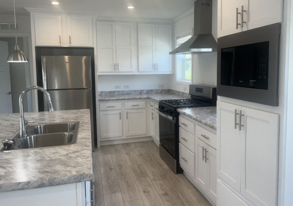 2025 Skyline 2LN688 Mobile Home