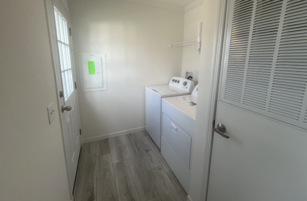 2025 Skyline 2LN688 Mobile Home