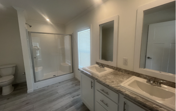 2025 Skyline 2LN688 Mobile Home