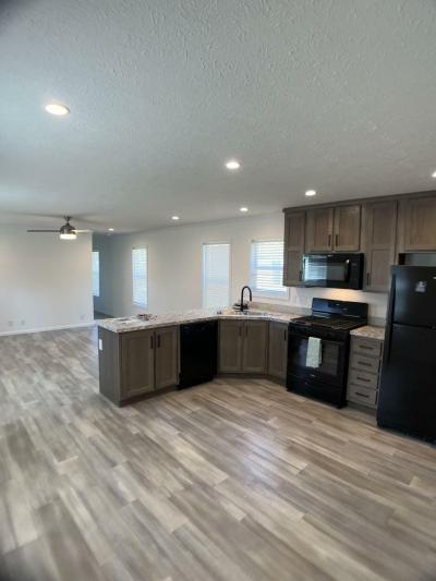 Photo 2 of 20 of home located at 12310 Geneva Way Apple Valley, MN 55124