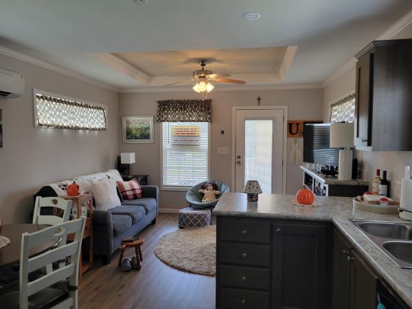 2018 HMMT RH1451Z W/PORCH Mobile Home