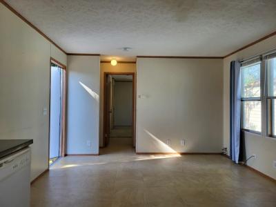Photo 3 of 19 of home located at 1068 Lake Terrace Elgin, IL 60123