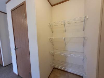 Photo 4 of 20 of home located at 1162 Richard Road Elgin, IL 60123