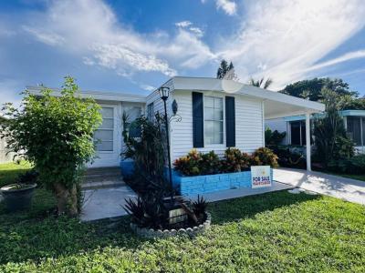 Photo 3 of 20 of home located at 6542 Brandywine Drs Margate, FL 33063