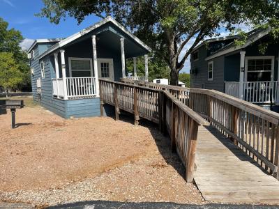 Photo 3 of 14 of home located at 131 Rueckle Rd New Braunfels, TX 78130