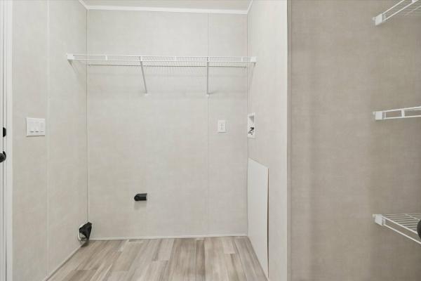 2025 Adventure 15 Mojave 2852-1  Home