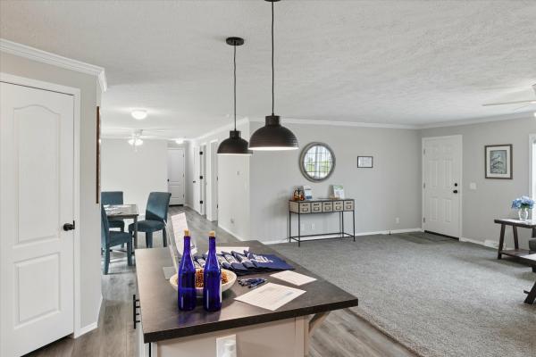 2025 Adventure 32 4643L  Home