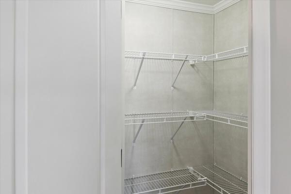 2025 Adventure 32 4643L  Home