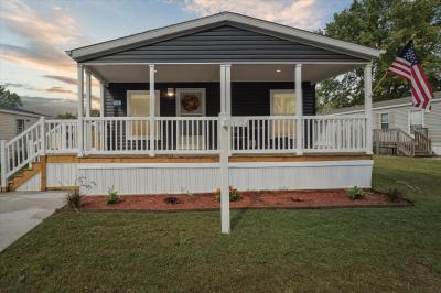 Mobile Home at 1437 Labor Day Ln. Elkhart, IN 46514