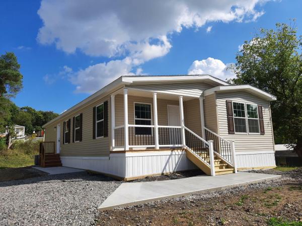 2025 Colony 550EC28543A  Home