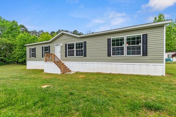 Photo 1 of 2 of home located at 195 Audubon Avenue McDonough, GA 30253