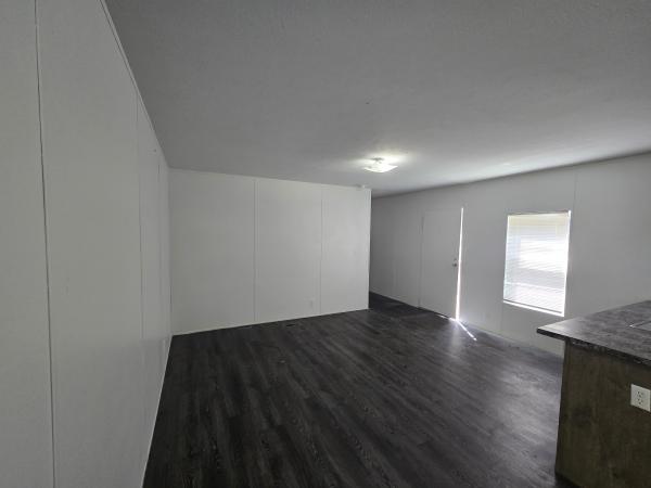 2019 22BRX16361AH19  Home