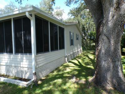 Photo 4 of 13 of home located at 3825 Willaford Drive Plant City, FL 33565