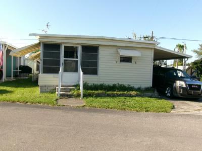Mobile Home at 2701 34th St N Lot #324 Saint Petersburg, FL 33713