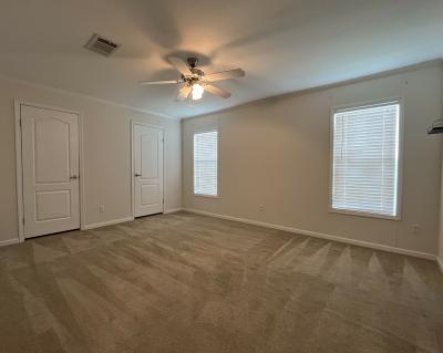 Photo 5 of 27 of home located at 67 Violet Lane Lakeland, FL 33815