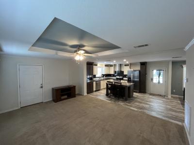 Photo 4 of 22 of home located at 67 Violet Lane Lakeland, FL 33815