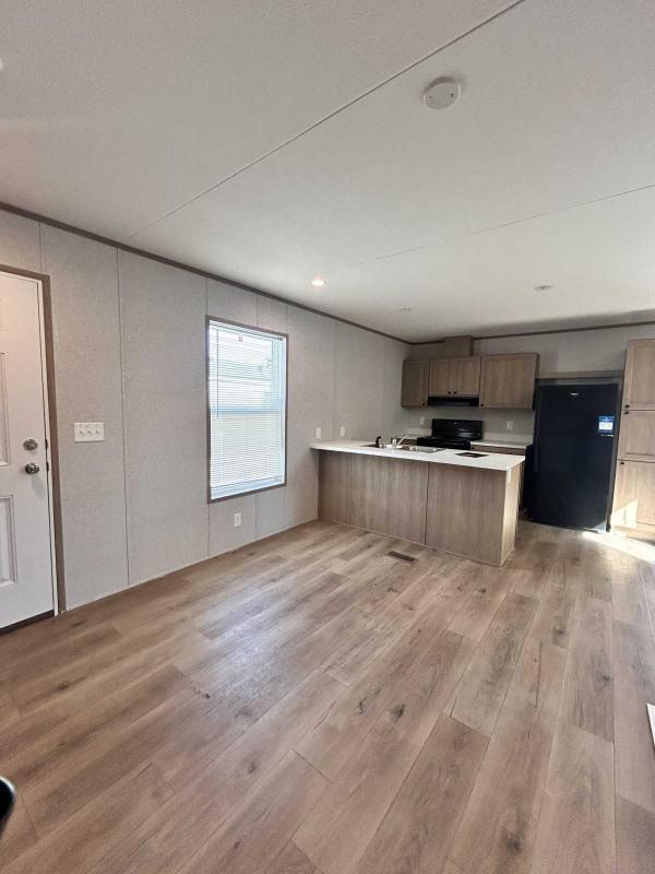2025 Champion Prime Mobile Home
