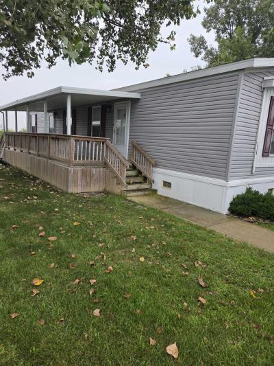 Mobile Home at 7716 S Rose Bud Dr Pendleton, IN 46064