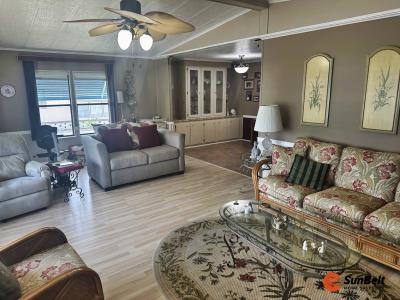 Photo 5 of 27 of home located at 309 Gardenia Drive Fruitland Park, FL 34731