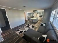 1985 Palm Mobile Home