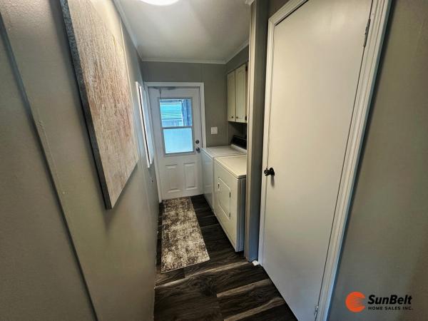 1985 Palm Mobile Home