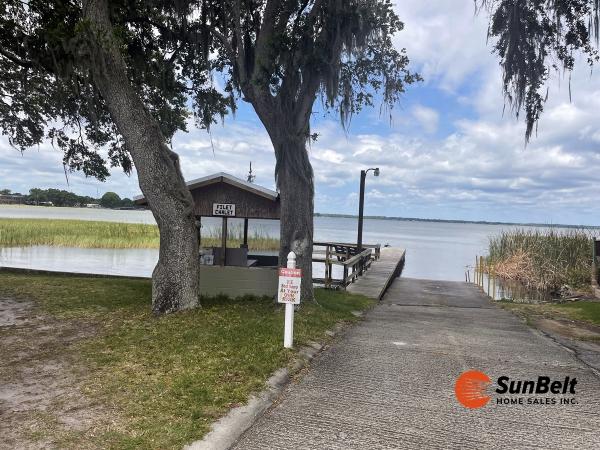 1985 Palm Mobile Home