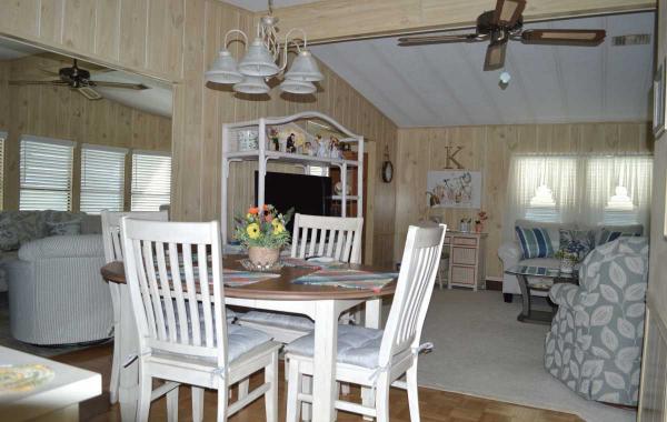 1986 Mobile Home