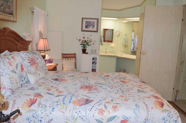 1986 Mobile Home