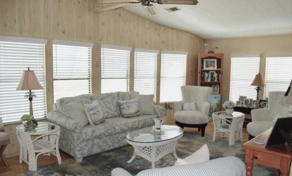 1986 Mobile Home