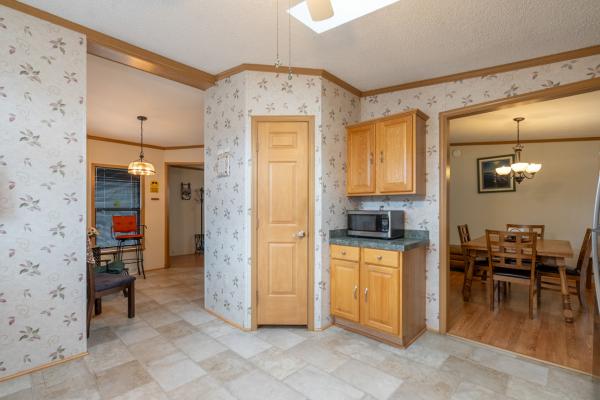 2004 BonnaVilla Tamarack Manufactured Home