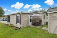 2004 BonnaVilla Tamarack Manufactured Home