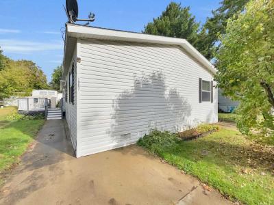 Photo 2 of 31 of home located at 1967 Lovell Court Milford, MI 48381