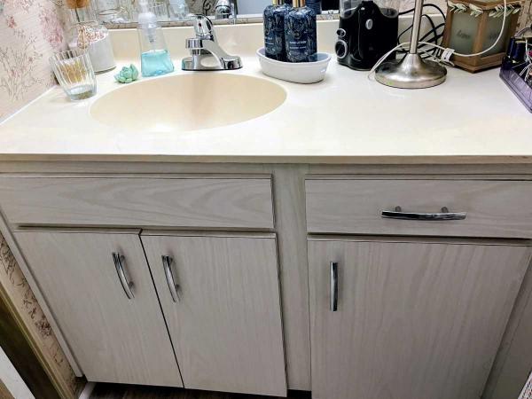 1983 2BD/1BA Mobile Home