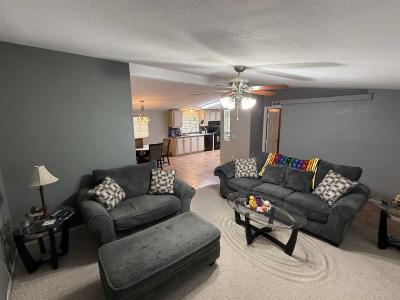 Photo 4 of 37 of home located at 142 Le Arte Henderson, NV 89074