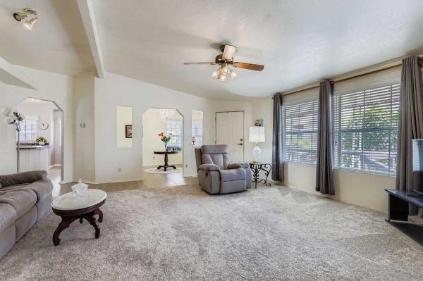1992 Cavco Manufactured Home