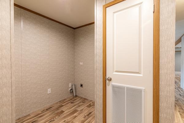 2025 Colony Beacon Manufactured Home