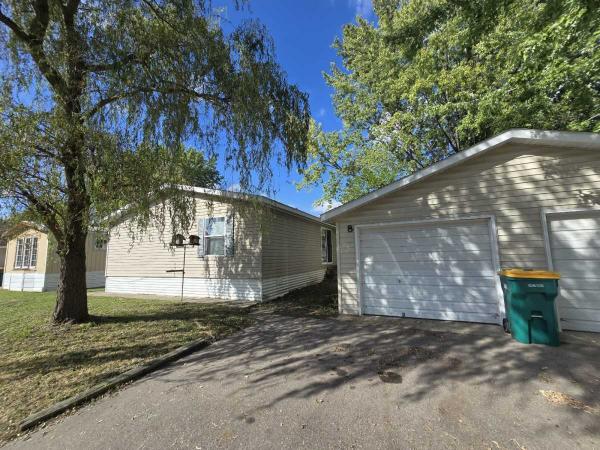 2001 Skyline Lexington Manufactured Home
