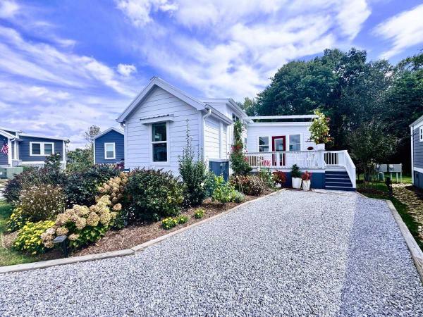 2023 CLTH Mobile Home For Sale