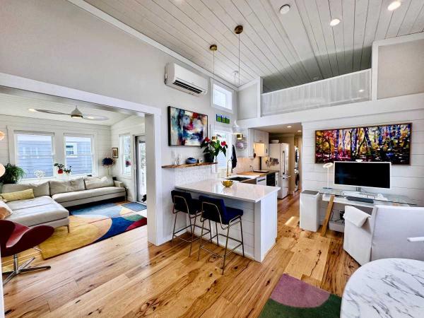 Photo 1 of 2 of home located at 76 Mount Meadow Flat Rock, NC 28731