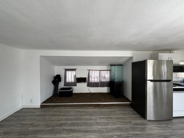 1970 147 Manufactured Home