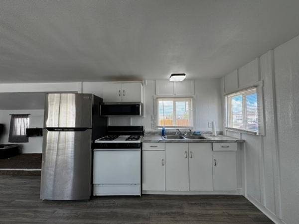 1970 147 Manufactured Home