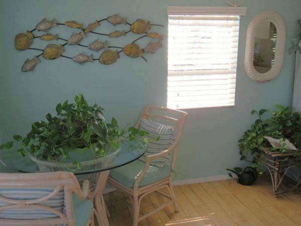 1972 Broadmore Manufactured Home