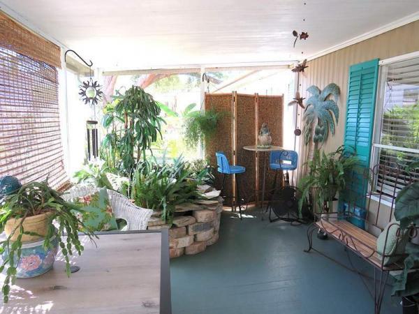 1972 Broadmore Manufactured Home