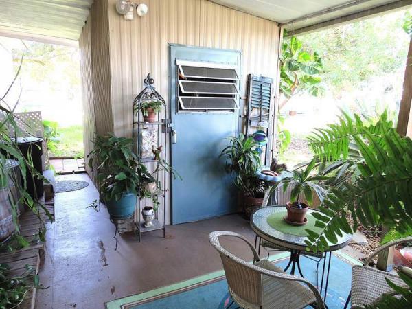 1972 Broadmore Manufactured Home