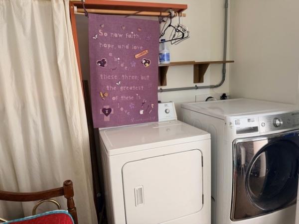 1985 Phoenix Manufactured Home