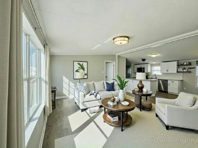 Photo 4 of 30 of home located at 18118 N Us Highway 41, #28-B Lutz, FL 33549