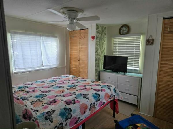 1970 SKYL Manufactured Home