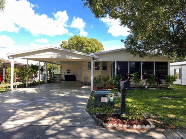 1998 Fleetwood N/A Mobile Home